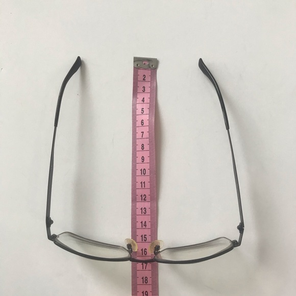 Gucci Metal Eyeglasses. Hard to find classic style - Picture 4 of 8